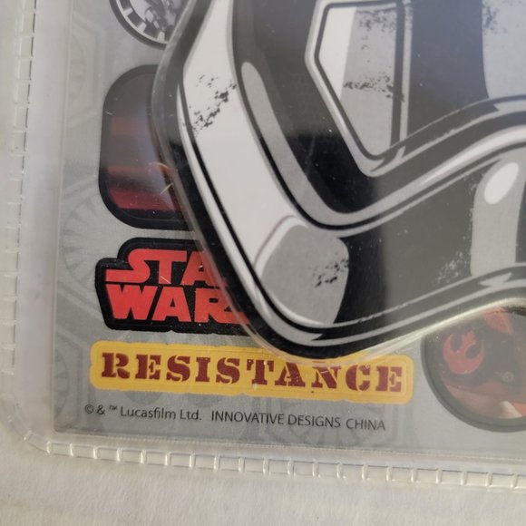 New Disney Star Wars 3 Piece Fun Set Note Pad Sticker Sheet Clip Pen with Rope - Picture 3 of 9